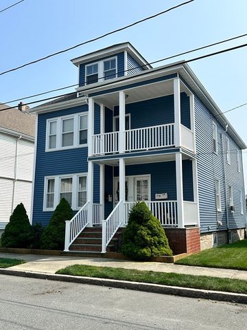 32-34 Capitol St, New Bedford, MA 02744