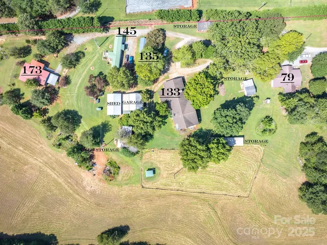 133 Pheasant Ln, Columbus, NC 28722