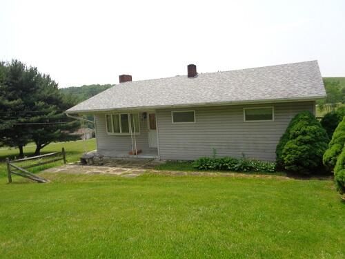 90 Perry Way, Punxsutawney, PA 15767