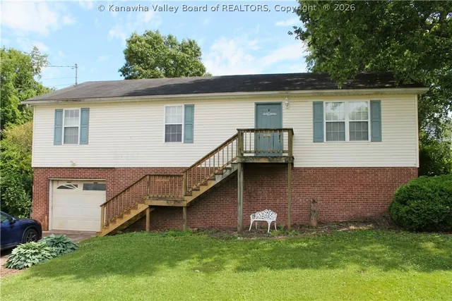 6788 Teays Valley Rd, Scott Depot, WV 25560