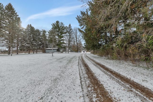 13863 County Road 17, Holdingford, MN 56340