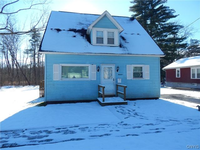 19 Mildred Ave, Baldwinsville, NY 13027