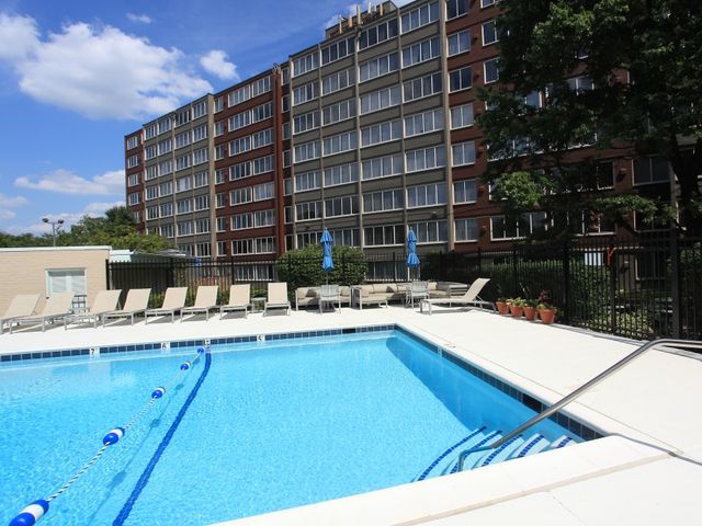 420 N  Van Dorn St   #212, Alexandria, VA 22304