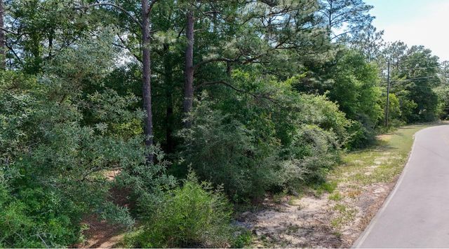 Brookside Dr, Defuniak Springs, FL 32433