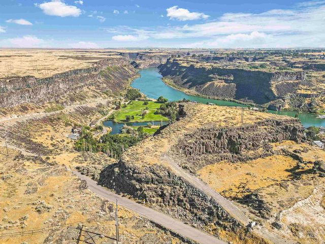 Country Club Dr   #3, Twin Falls, ID 83301