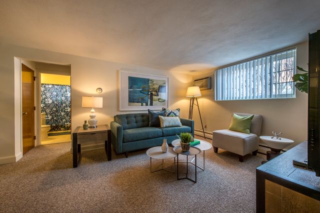 1 Brattle Dr #12, Arlington, MA 02474