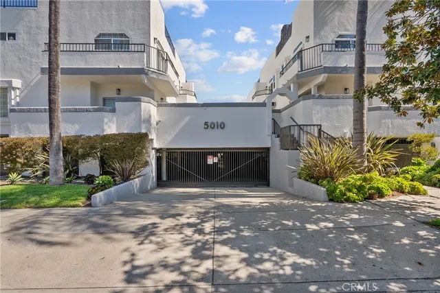5010 Cahuenga Blvd #107, North Hollywood, CA 91601