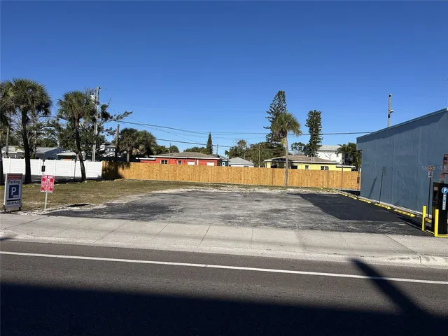 14225 Gulf Blvd, Madeira Beach, FL 33708
