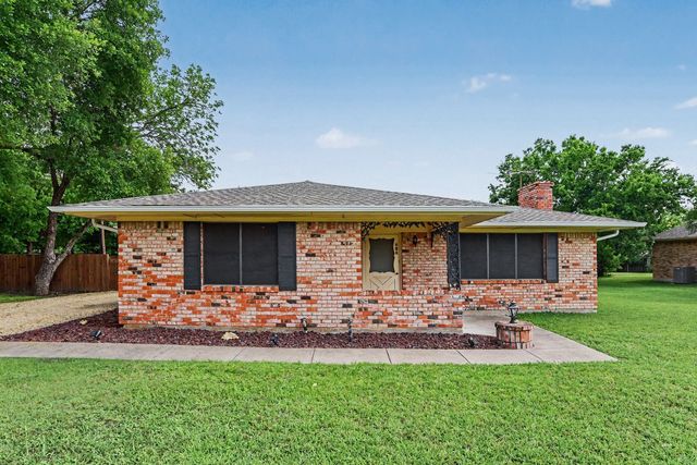 219 W  Jefferson St, Palmer, TX 75152