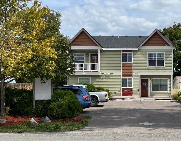 17 7th Ave  W  #300, Kalispell, MT 59901