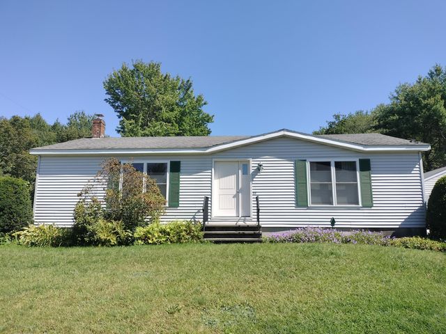 51 Free Street, Lisbon, ME 04252