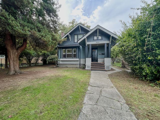 3840 S  D St #A, Tacoma, WA 98418