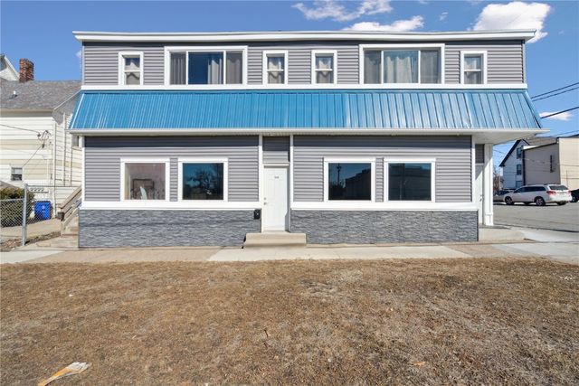 116 15th St NE, Cedar Rapids, IA 52402