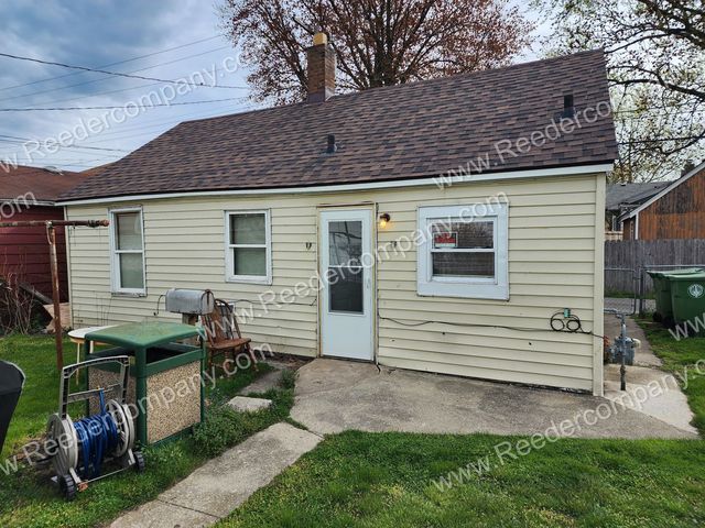 1523 Myrtle Ave, Whiting, IN 46394