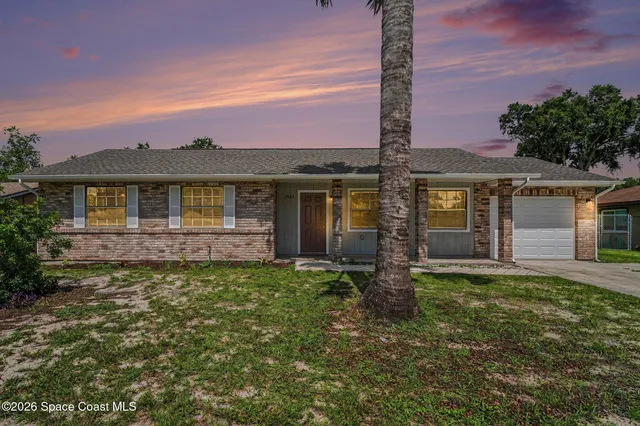 2003 Russell Dr, Titusville, FL 32796