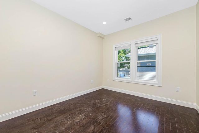 72 Stanley Ave #A, Medford, MA 02155