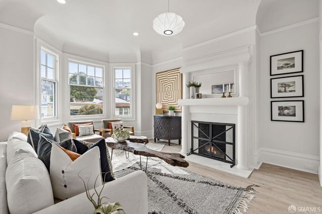 672 Castro St #672, San Francisco, CA 94114