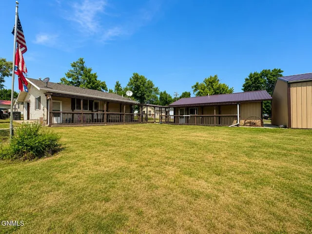 528 Pearl Ave, Jud, ND 58454