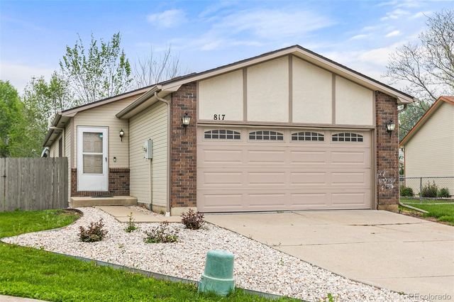 817 Holmes Place, Berthoud, CO 80513
