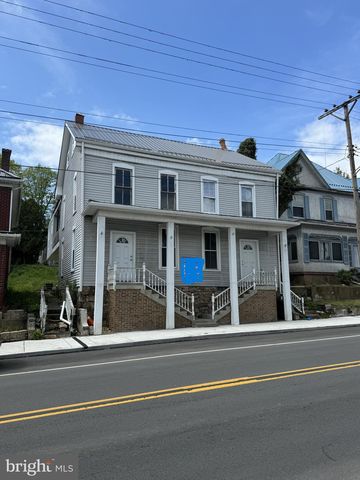 219 Valley St, Lewistown, PA 17044