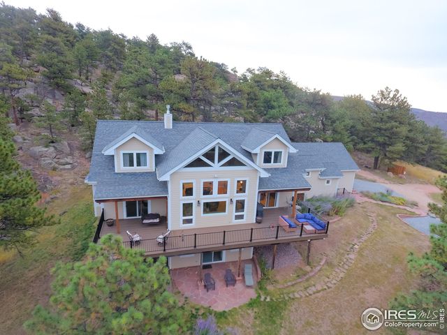 180 Valley View Ln, Lyons, CO 80540