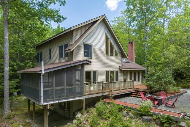 86 Frenchmans Hill West, Bar Harbor, ME 04609