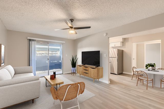 1031 S  Stewart #7W-W1031, Mesa, AZ 85202