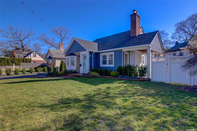 Single Family Homes For Sale in 11570 - Rockville Centre, NY - 20 