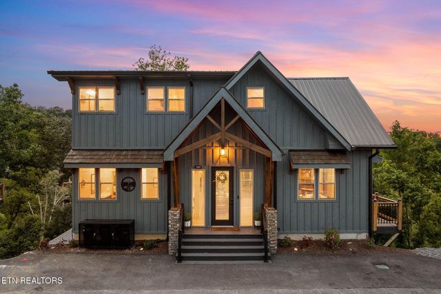 1390 Haven Ln, Sevierville, TN 37876
