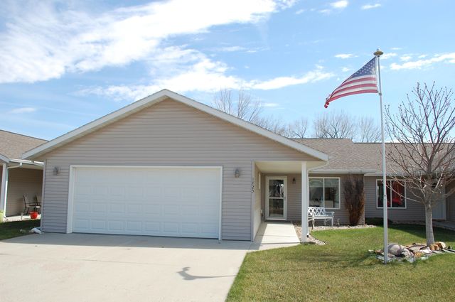 1725 9th Ave S, Brookings, SD 57006
