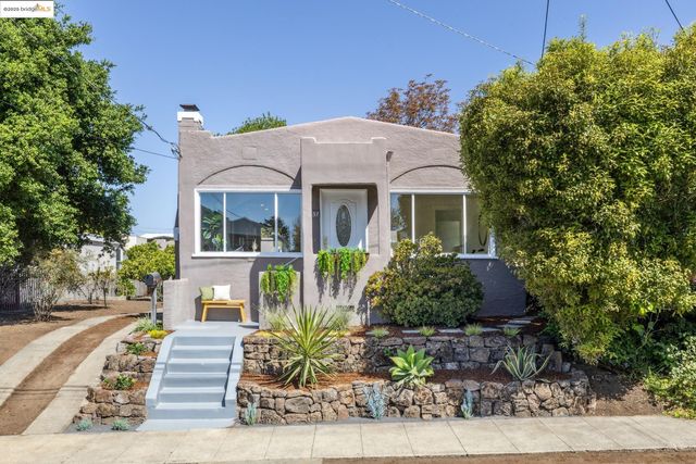 1151 Garfield Ave, Albany, CA 94706