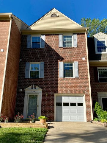 9358 McCarthy Woods Ct, Burke, VA 22015