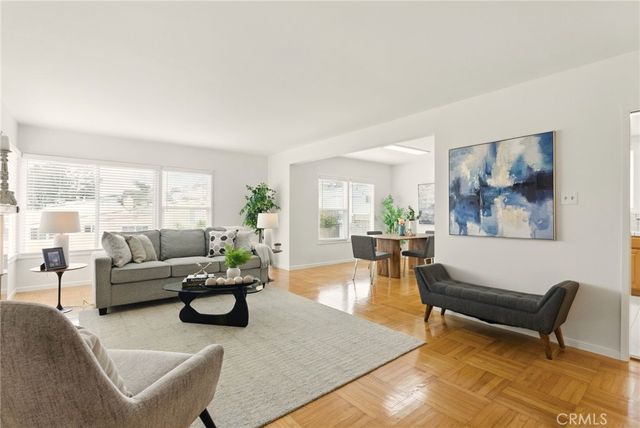 71 Lake Meadow Dr, Daly City, CA 94015