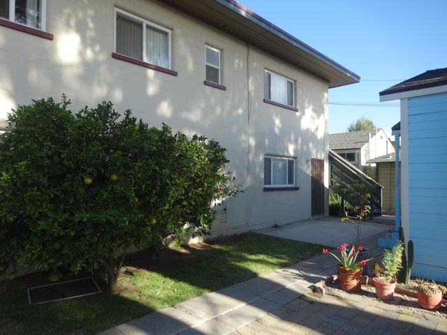 321 N  8th St #I, Santa Paula, CA 93060