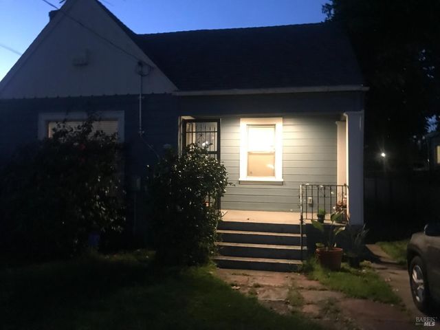 2621 Durant Ave, Oakland, CA 94605