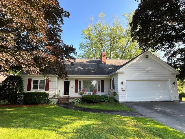 31 Chandler Street, Skowhegan, ME 04976