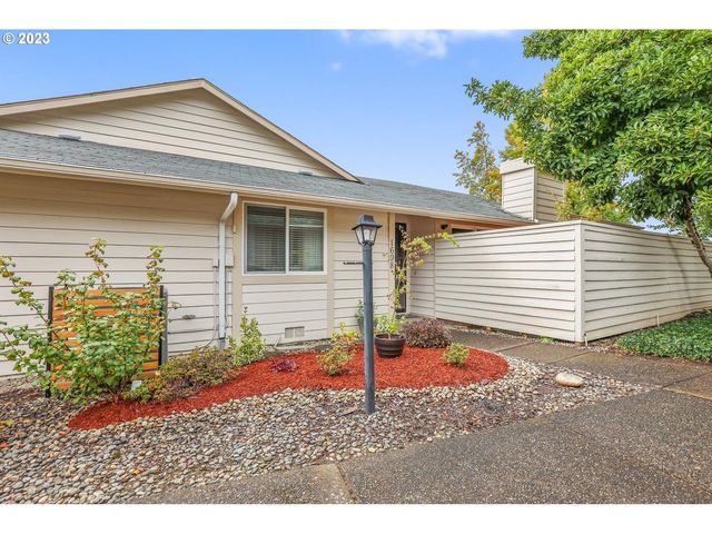 1698 NW 143rd Ave, Portland, OR 97229