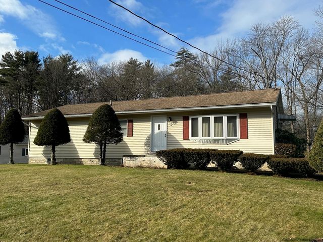 12 Eddy Street, Saugerties, NY 12477