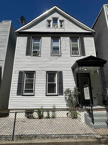 41-42 52nd St #1, Woodside, NY 11377