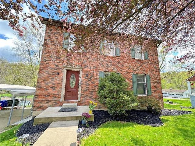 3096 Santiago Rd, Imperial, PA 15126