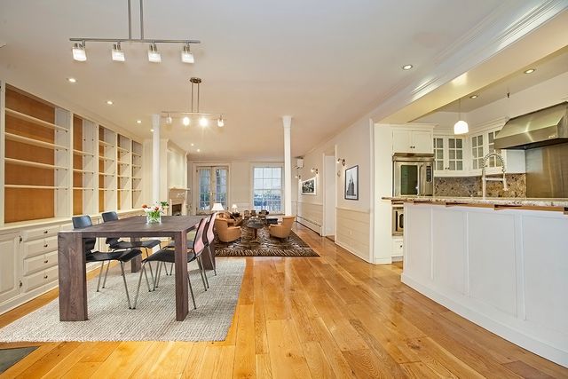 27 W  10th St #1, New York, NY 10011