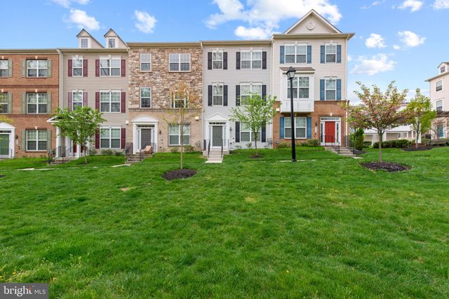 230 Ironwood Manor Dr, Silver Spring, MD 20904