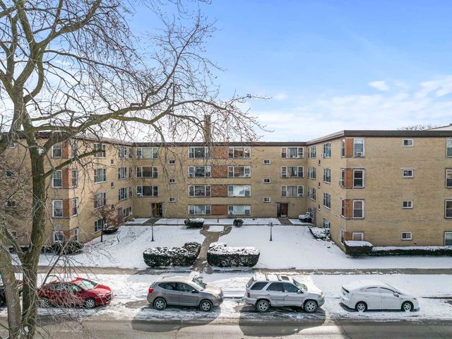 2627 W  Fitch Ave  #3G, Chicago, IL 60645