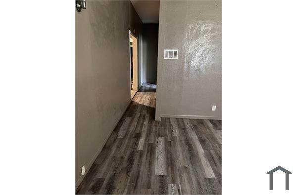5469 Hamilton Ave, Saint Louis, MO 63136