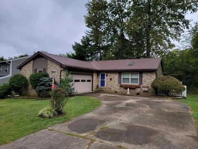 3243 Old Post Rd, Portsmouth, OH 45662