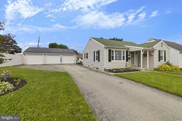 304 Moul Ave, Hanover, PA 17331