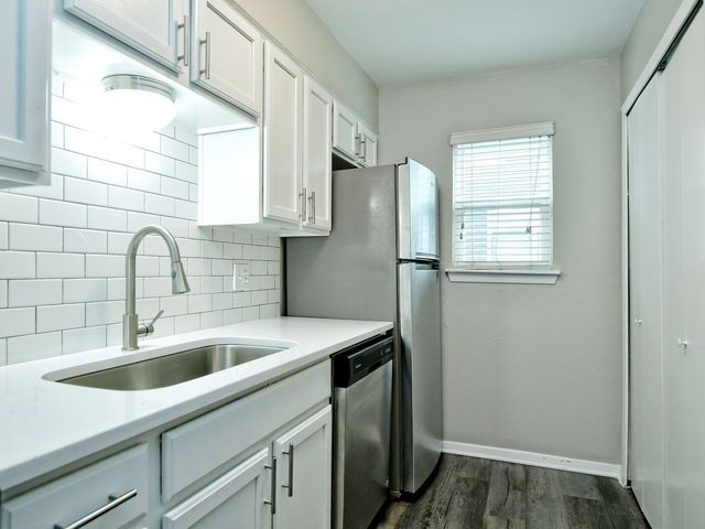 2810 Rio Grande St #101, Austin, TX 78705