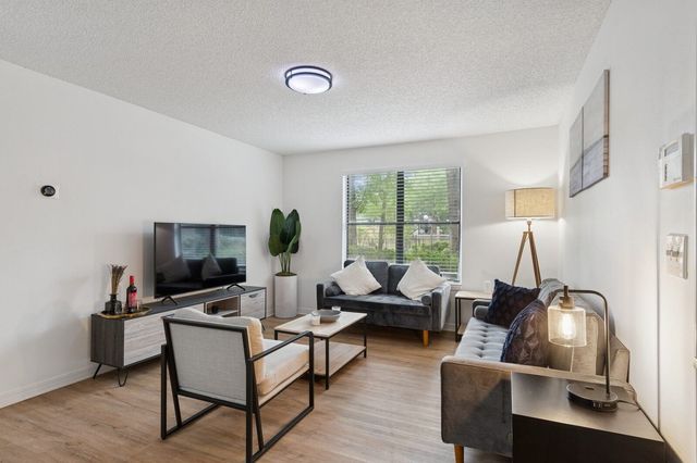 2445 Dunn Ave #420, Jacksonville, FL 32218