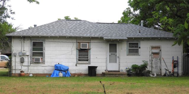 1313 Landon St, Stamford, TX 79553