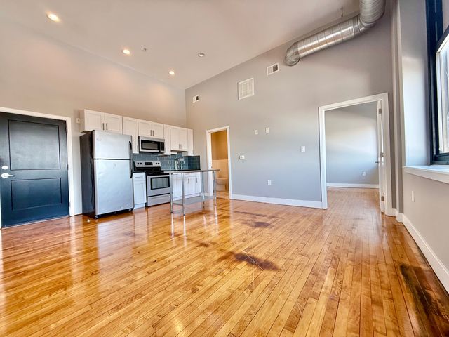 1519 S  17th St #323, Philadelphia, PA 19146